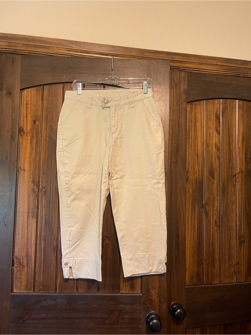Riders by Lee Women's Light Beige Capris